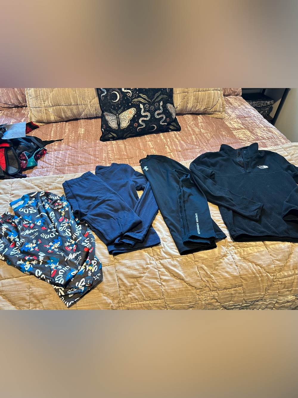 Bundle of Boys Cold Weather Base Layers | Size Med [8]